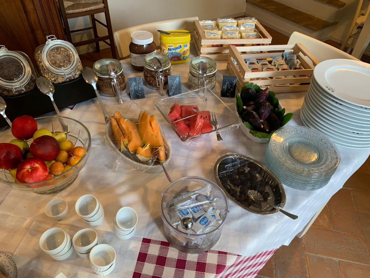 Agriturismo Poderedodici أوربيتيلو المظهر الخارجي الصورة