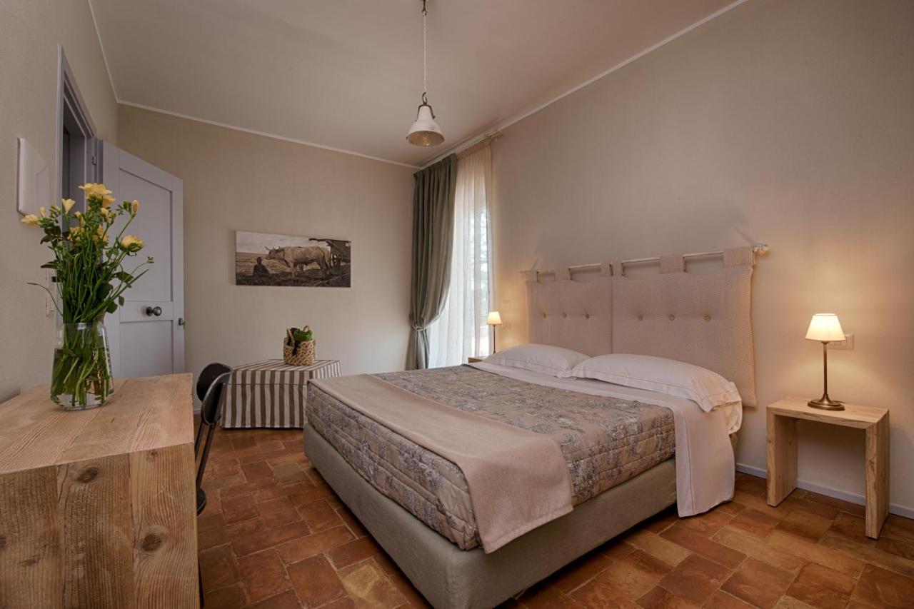 Agriturismo Poderedodici أوربيتيلو المظهر الخارجي الصورة