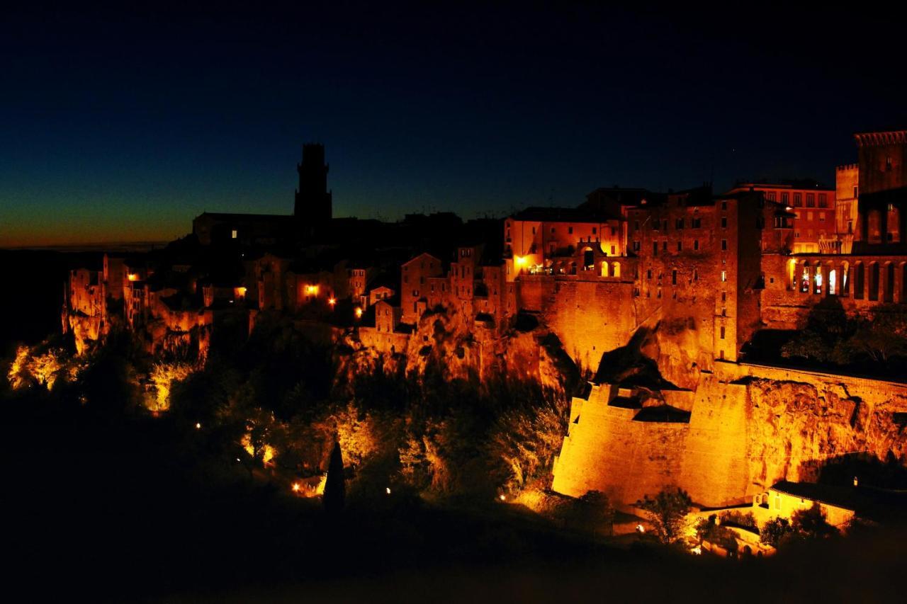 Agriturismo Poderedodici أوربيتيلو المظهر الخارجي الصورة