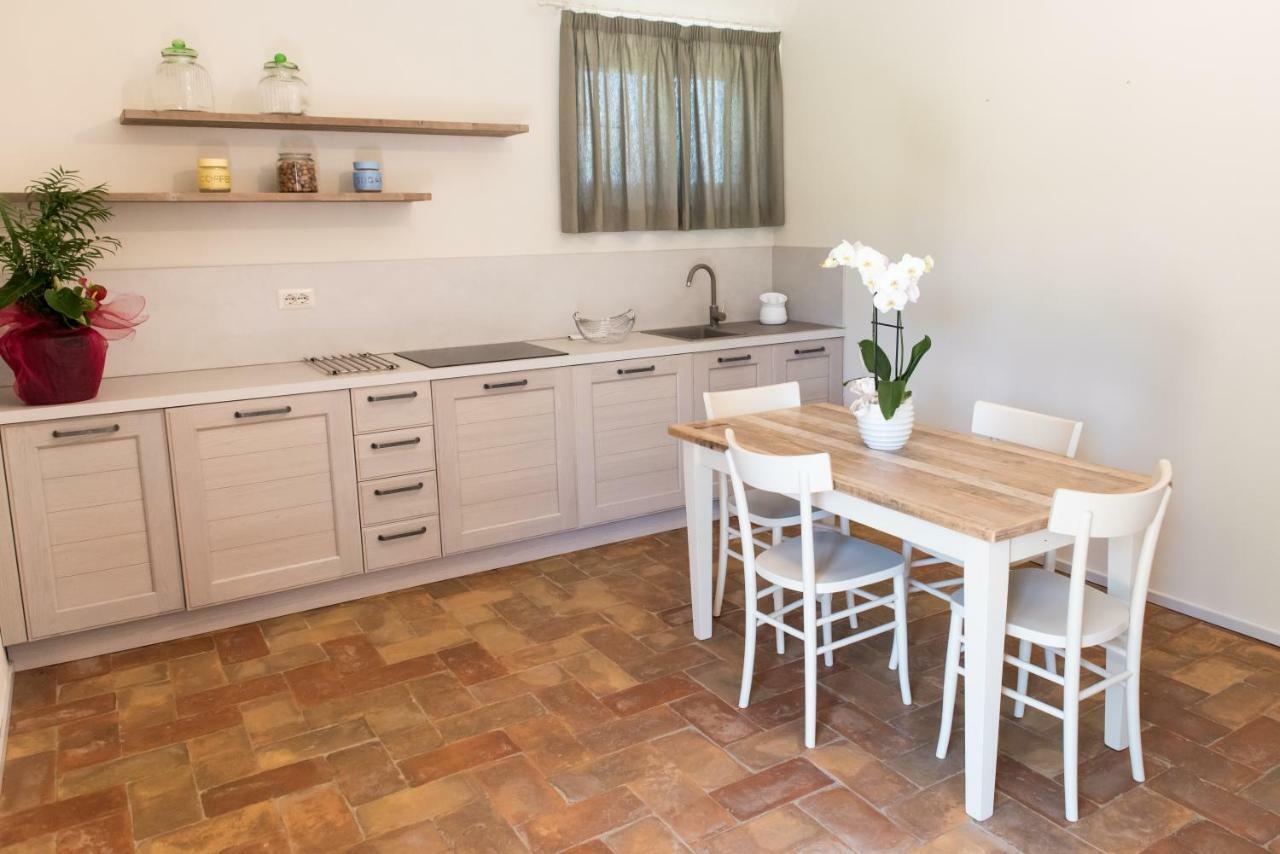Agriturismo Poderedodici أوربيتيلو المظهر الخارجي الصورة